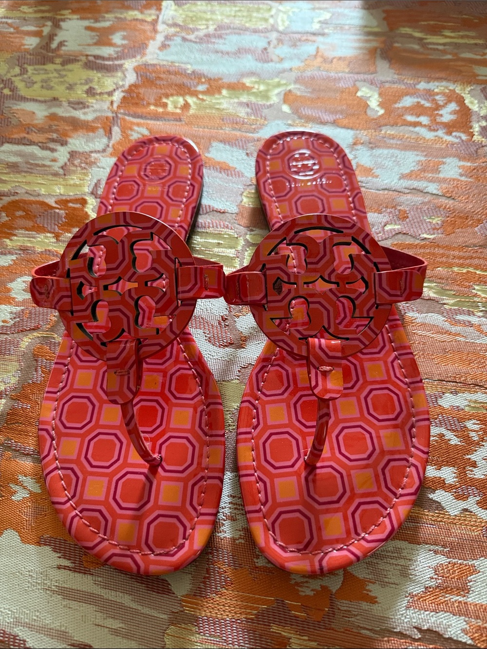 Tory Burch Pink and Orange Geometric Logo Thong Sandals